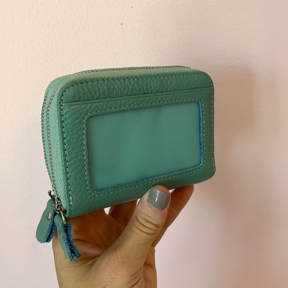 Blue Wallet